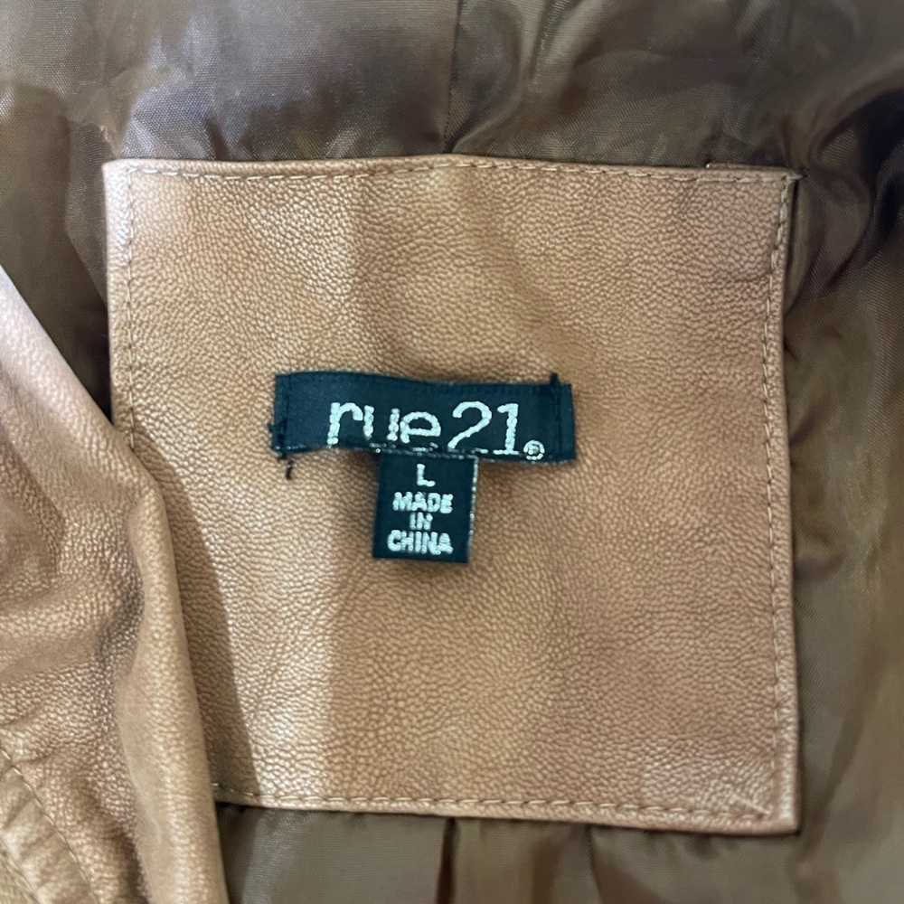 Lady’s jacket Rue 21 🧥 - Picture 4 of 4